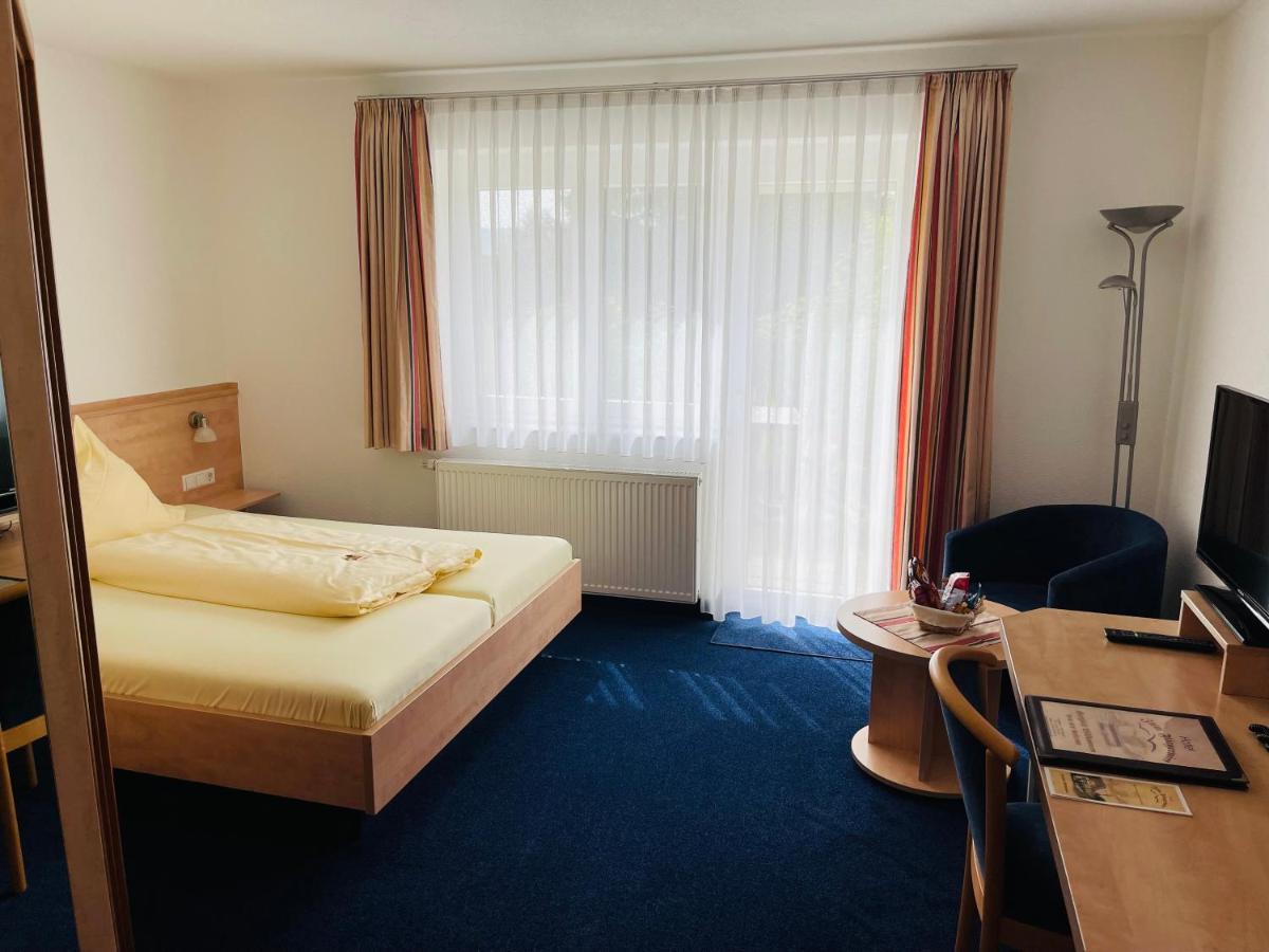 Hotel Zum Fliegerwirt Mengen المظهر الخارجي الصورة