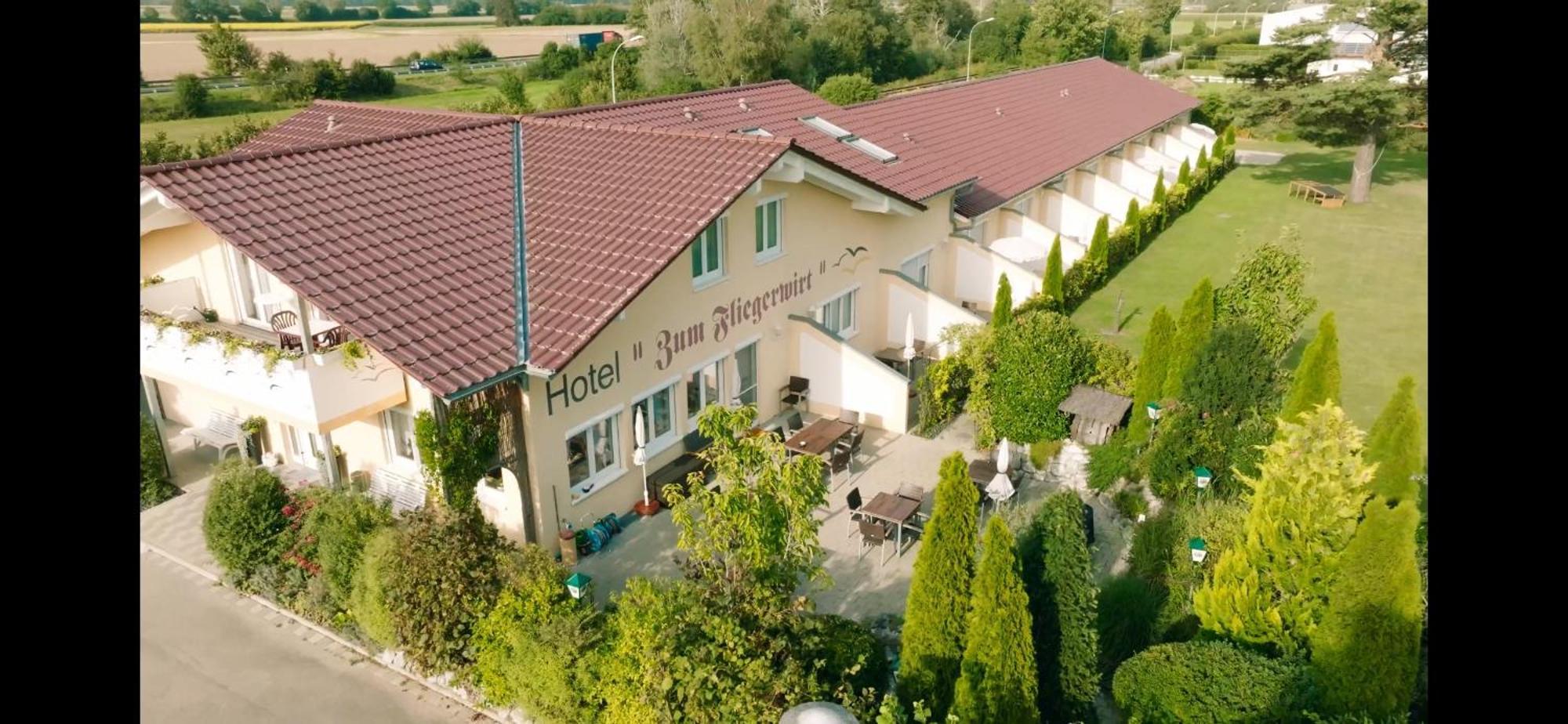 Hotel Zum Fliegerwirt Mengen المظهر الخارجي الصورة