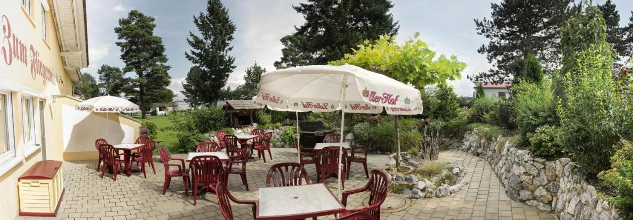 Hotel Zum Fliegerwirt Mengen المظهر الخارجي الصورة