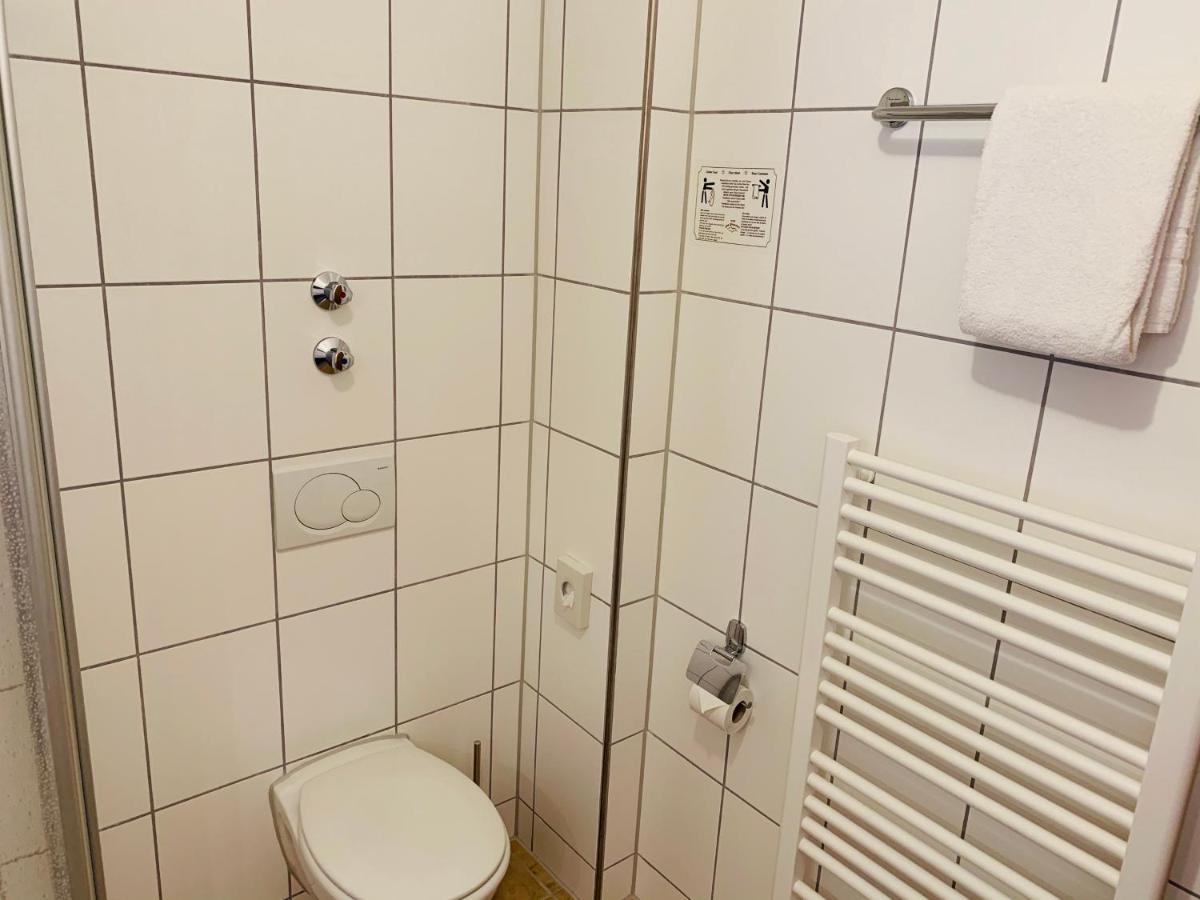 Hotel Zum Fliegerwirt Mengen المظهر الخارجي الصورة